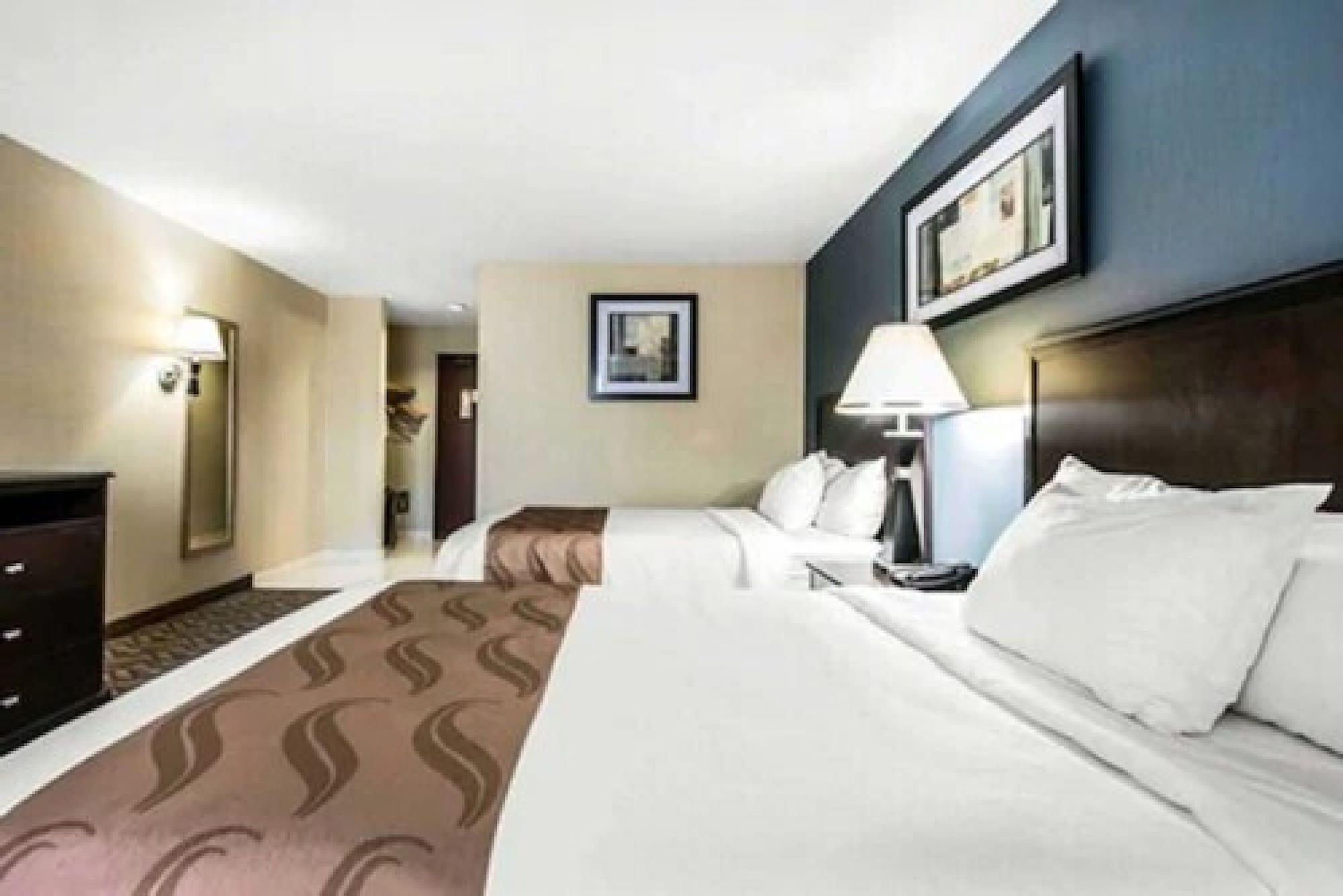 Quality Inn - Niagara Falls Blvd Exteriör bild