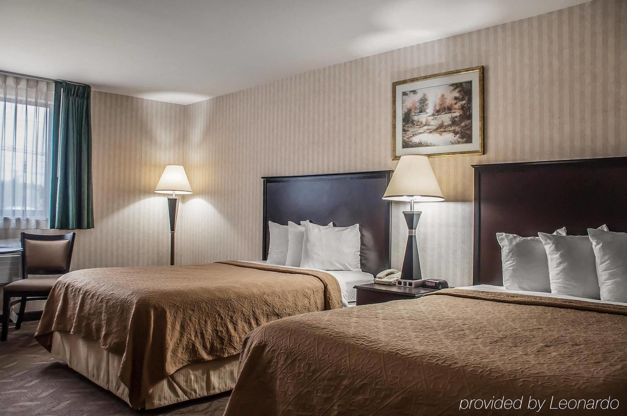 Quality Inn - Niagara Falls Blvd Exteriör bild