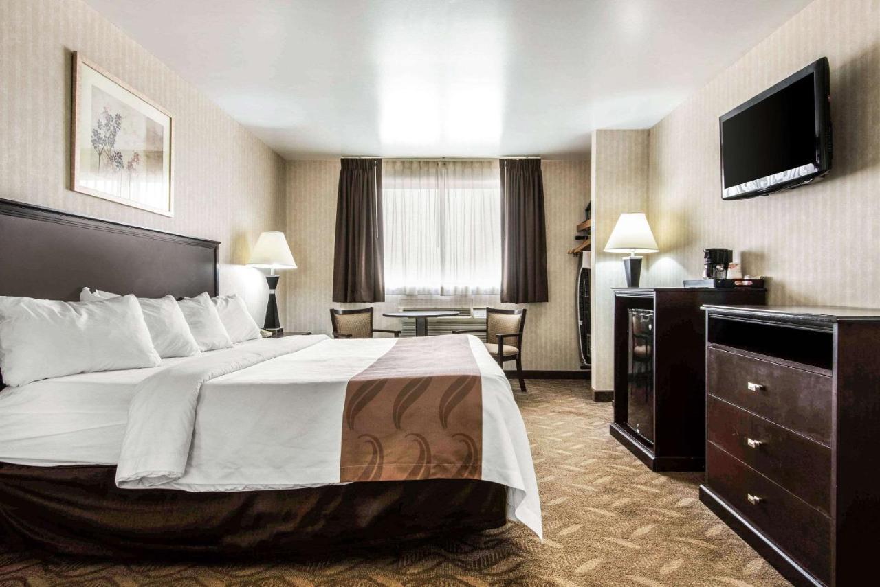 Quality Inn - Niagara Falls Blvd Exteriör bild