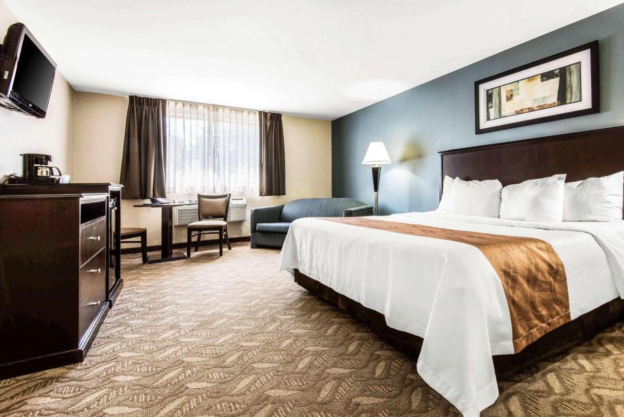 Quality Inn - Niagara Falls Blvd Exteriör bild
