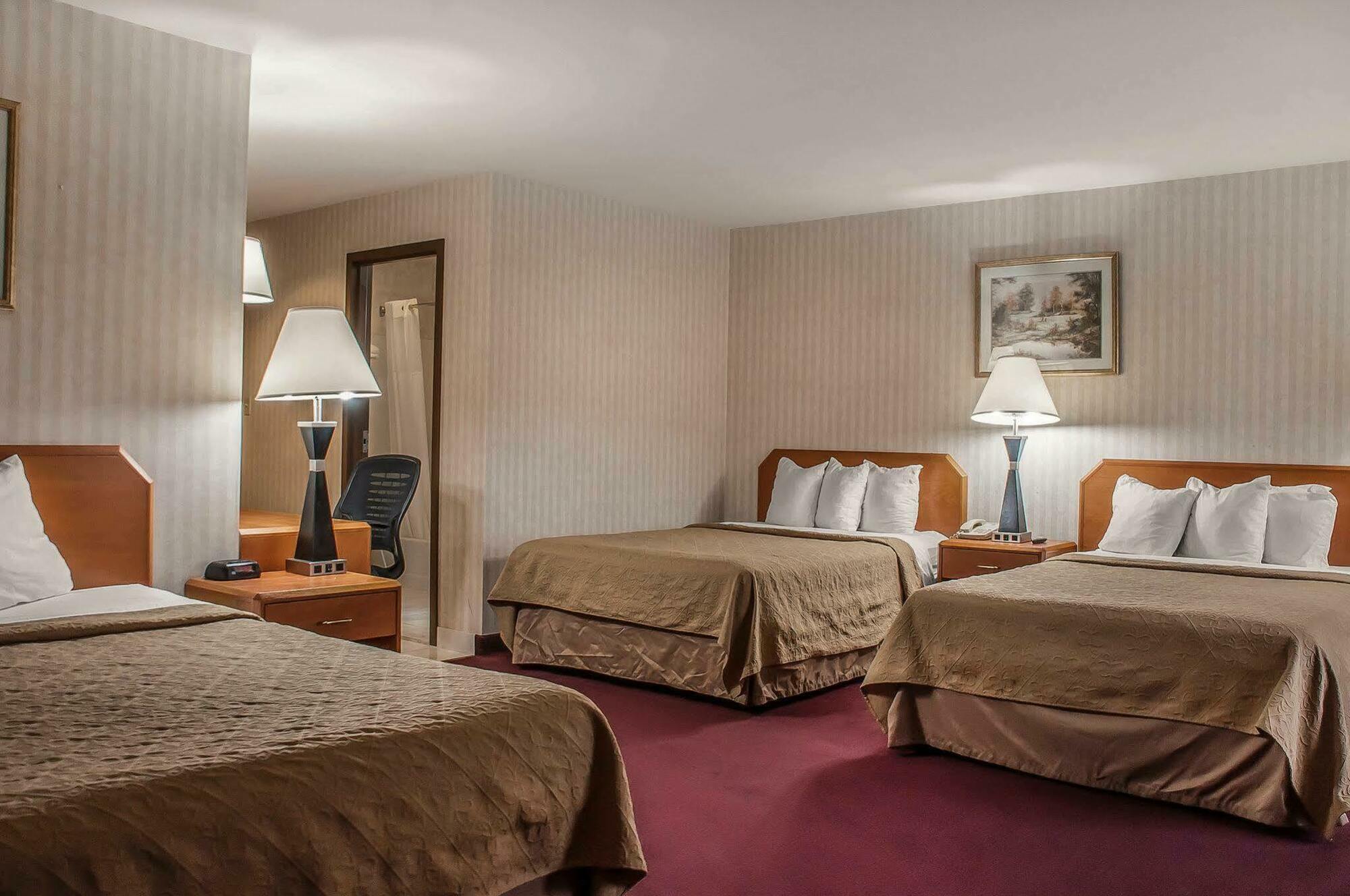 Quality Inn - Niagara Falls Blvd Exteriör bild